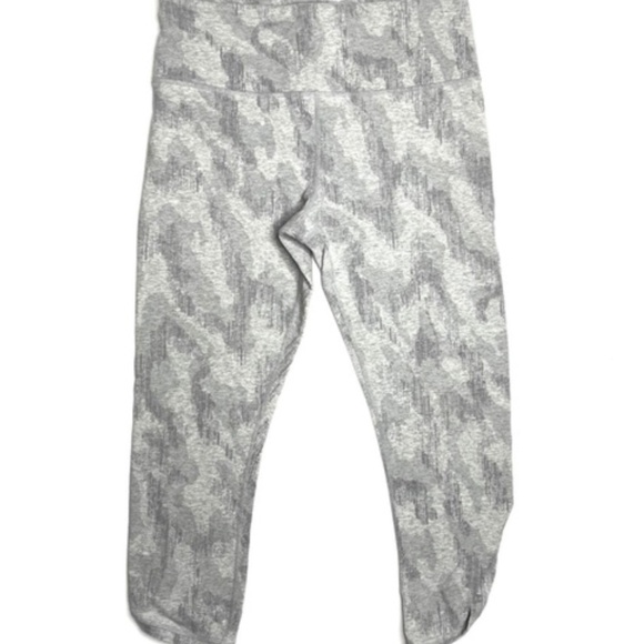 Athleta Organic Be Present Crop Leggings in Sandbar sz medium EUC - Picture 3 of 11